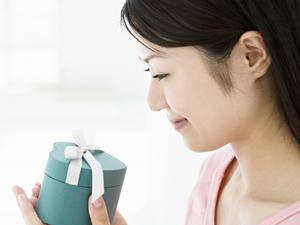 夏にお勧め！肌触りもいいペルシャ絨毯